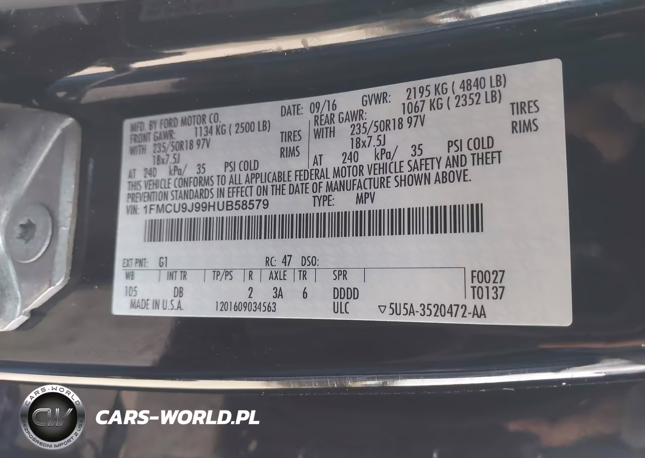 2017 Ford Escape Titanium VIN:1FMCU9J99HUB58579 - 9