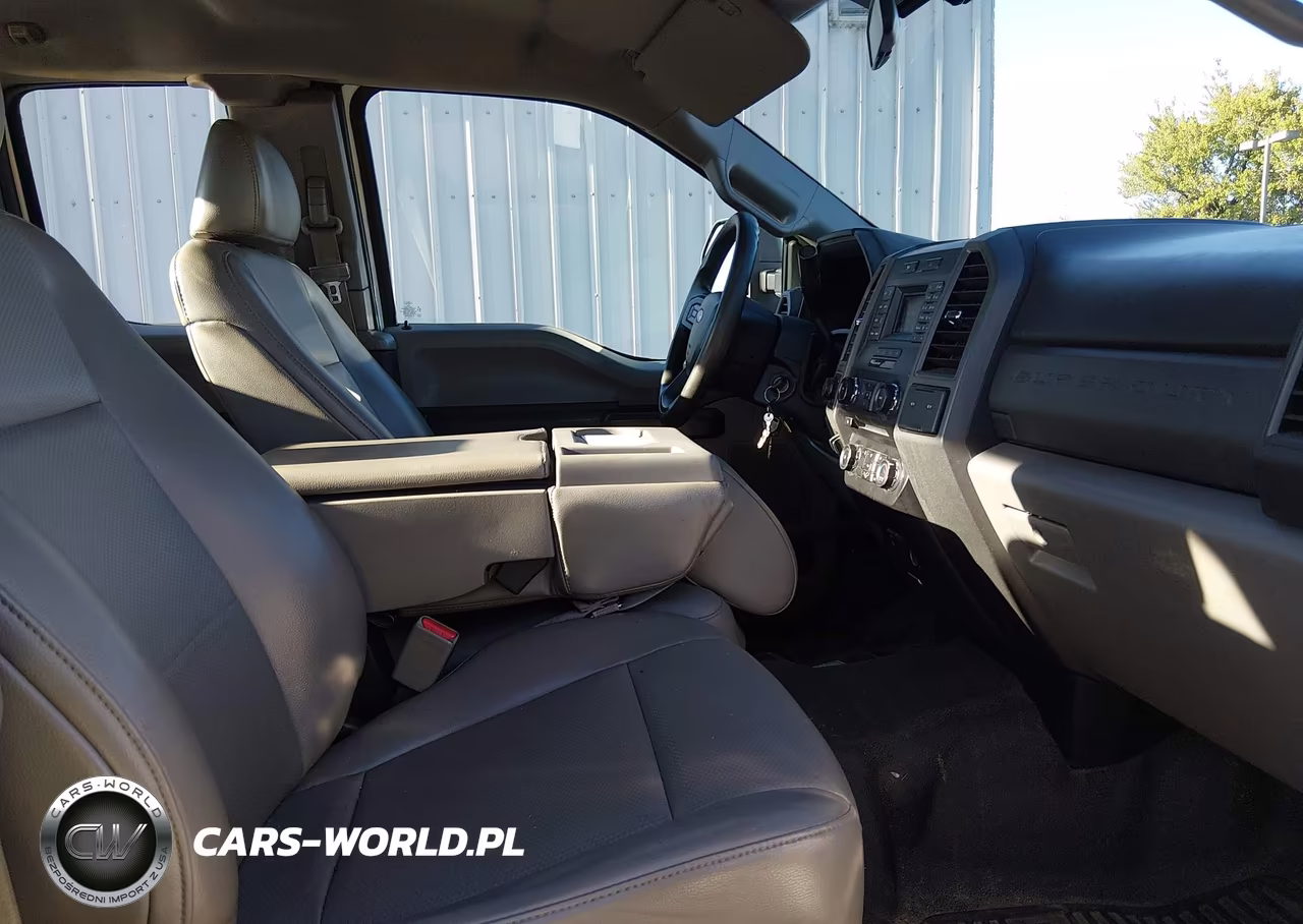 2017 Ford F-350 Xl VIN:1FD8X3B66HED80960 - 5