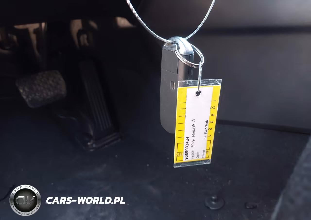 2014 Mazda Mazda3 I Sport VIN:JM1BM1K74E1202533 - 11