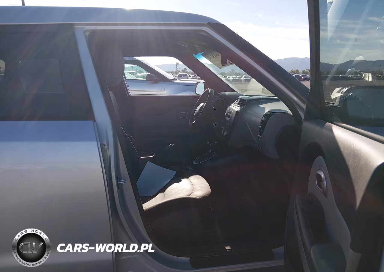 2016 Kia Soul VIN:KNDJN2A2XG7863844 - 5