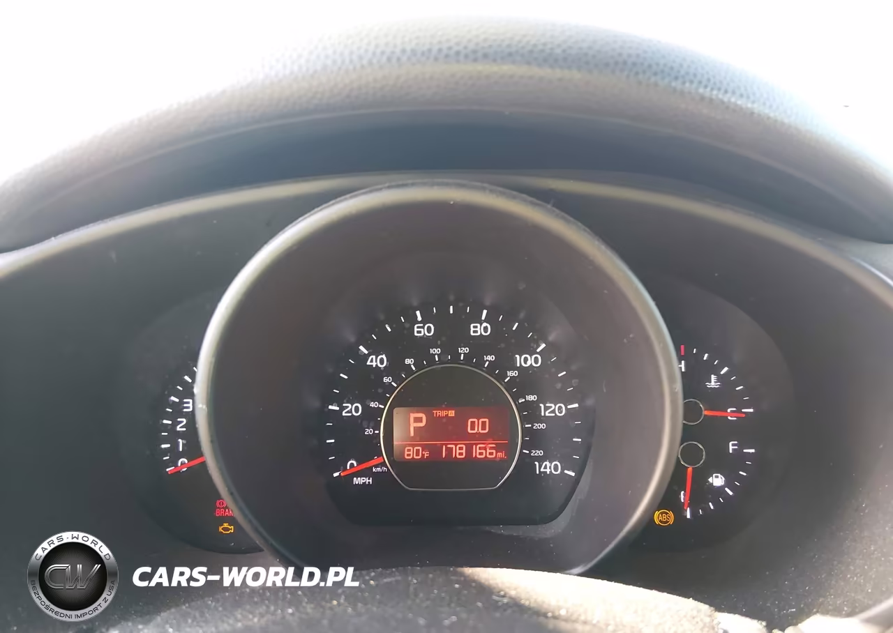 2016 Kia Soul VIN:KNDJN2A2XG7863844 - 7