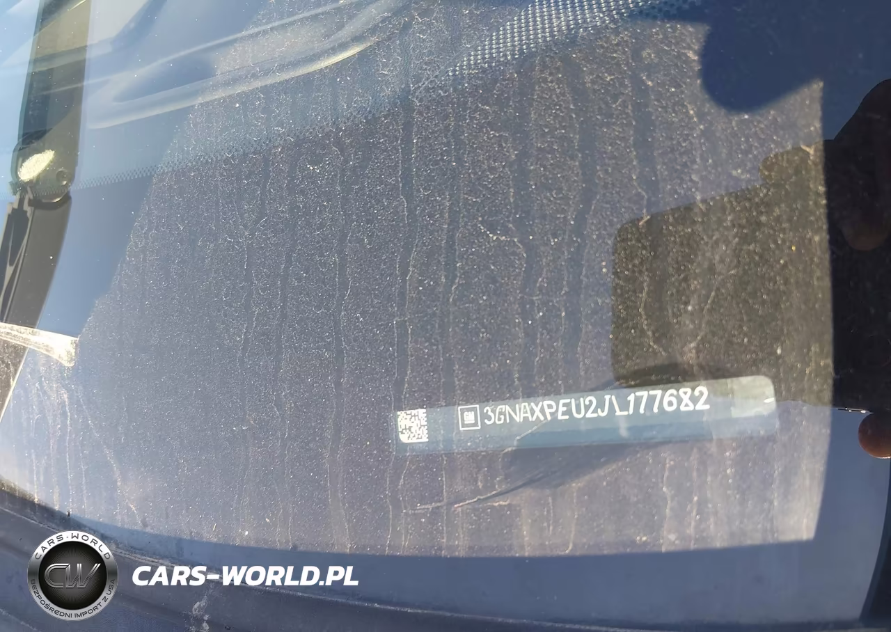2018 Chevrolet Equinox Premier VIN:3GNAXPEU2JL177682 - 9