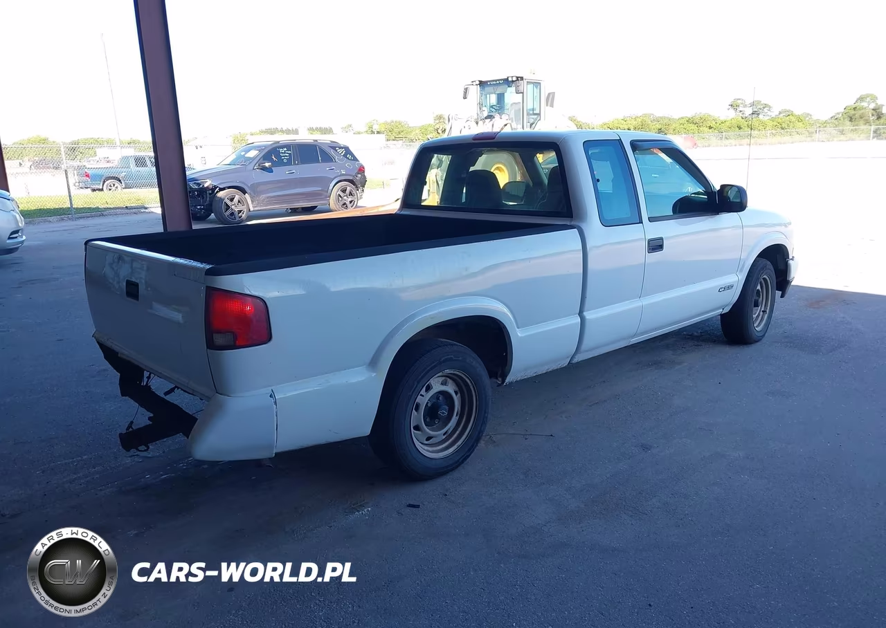 2003 Chevrolet S-10 Ls VIN:1GCCS19H938218546 - 4