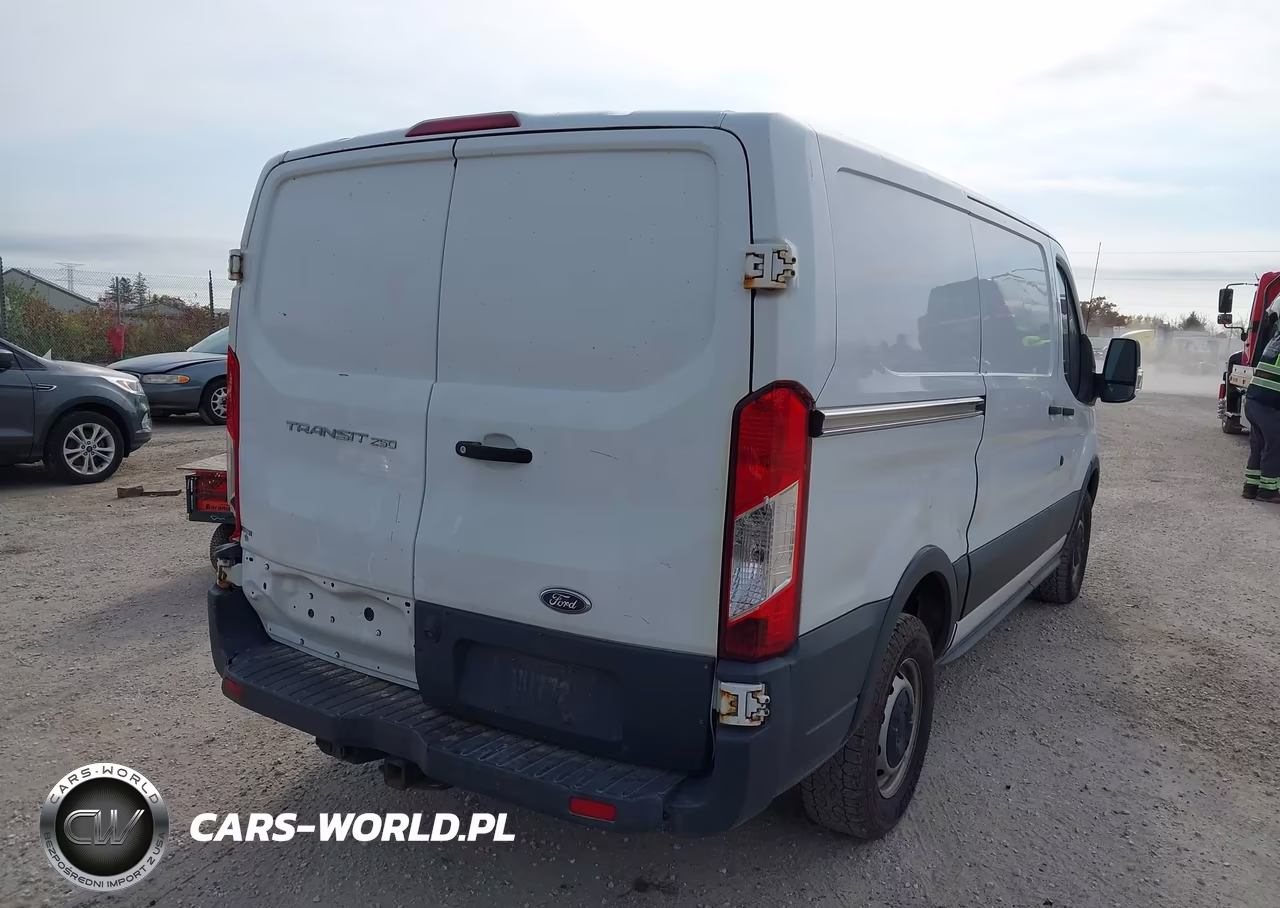 2018 Ford Transit-250 VIN:1FTYR1YM7JKA03487 - 4