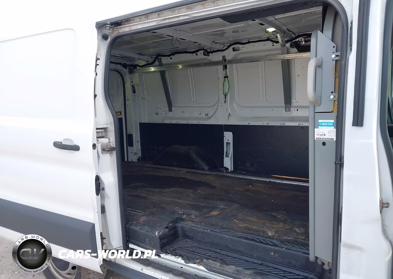 2018 Ford Transit-250 VIN:1FTYR1YM7JKA03487 - 8
