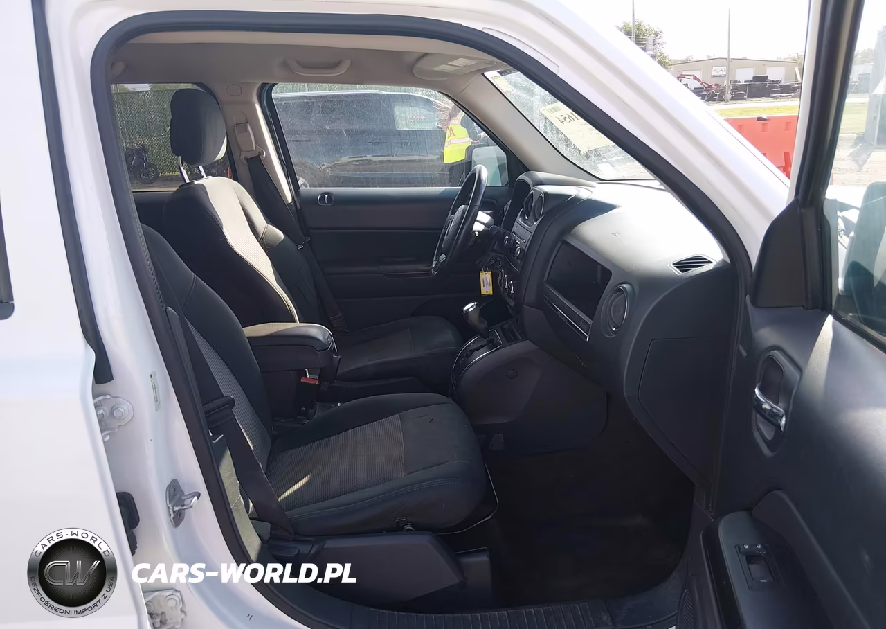 2013 Jeep Patriot Latitude VIN:1C4NJRFB6DD236778 - 5