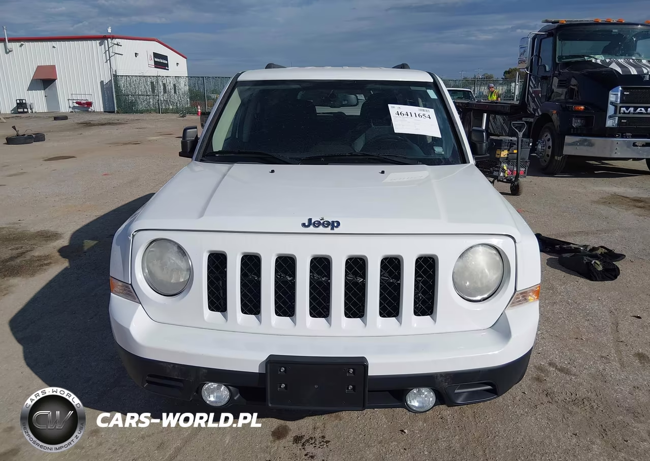2013 Jeep Patriot Latitude VIN:1C4NJRFB6DD236778 - 6
