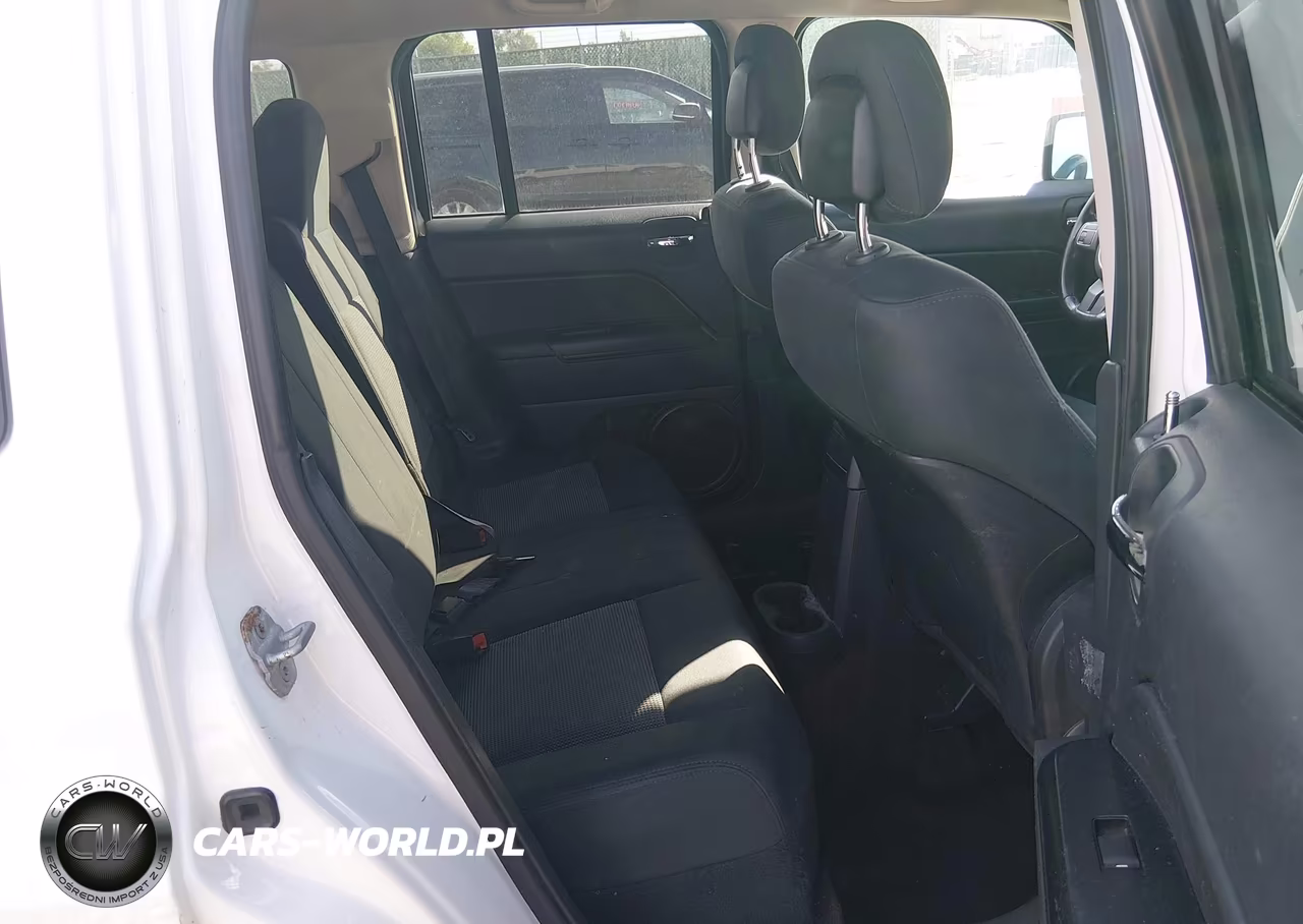 2013 Jeep Patriot Latitude VIN:1C4NJRFB6DD236778 - 8