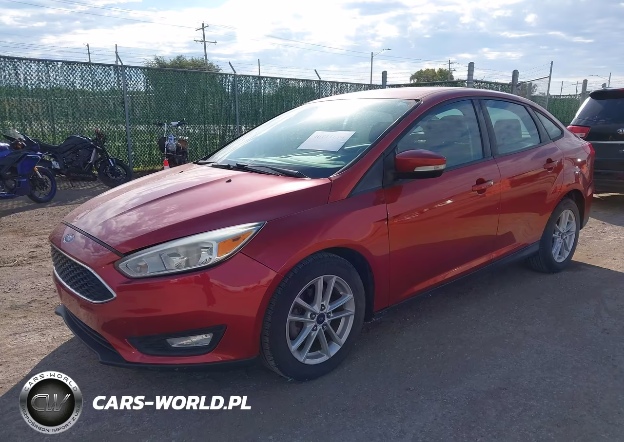 2018 Ford Focus Se VIN:1FADP3FE5JL286029 - 2