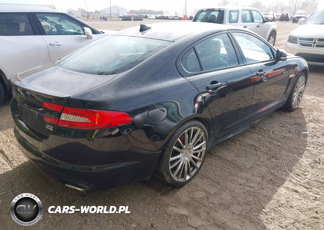 2015 Jaguar Xf 3.0 Portfolio-3.0 Sport VIN:SAJWJ0FF6F8U70791 - 4