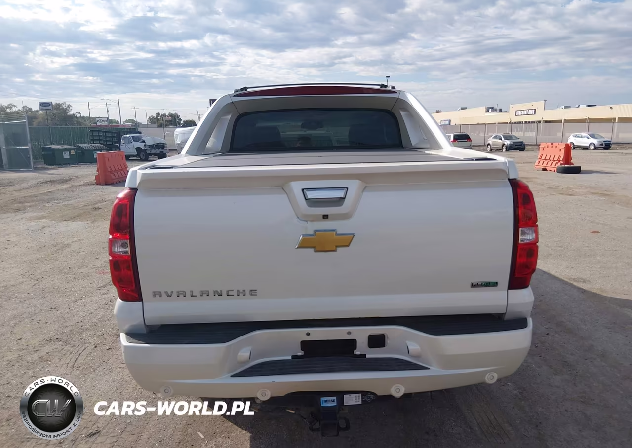 2012 Chevrolet Avalanche 1500 Ltz VIN:3GNTKGE78CG138429 - 16
