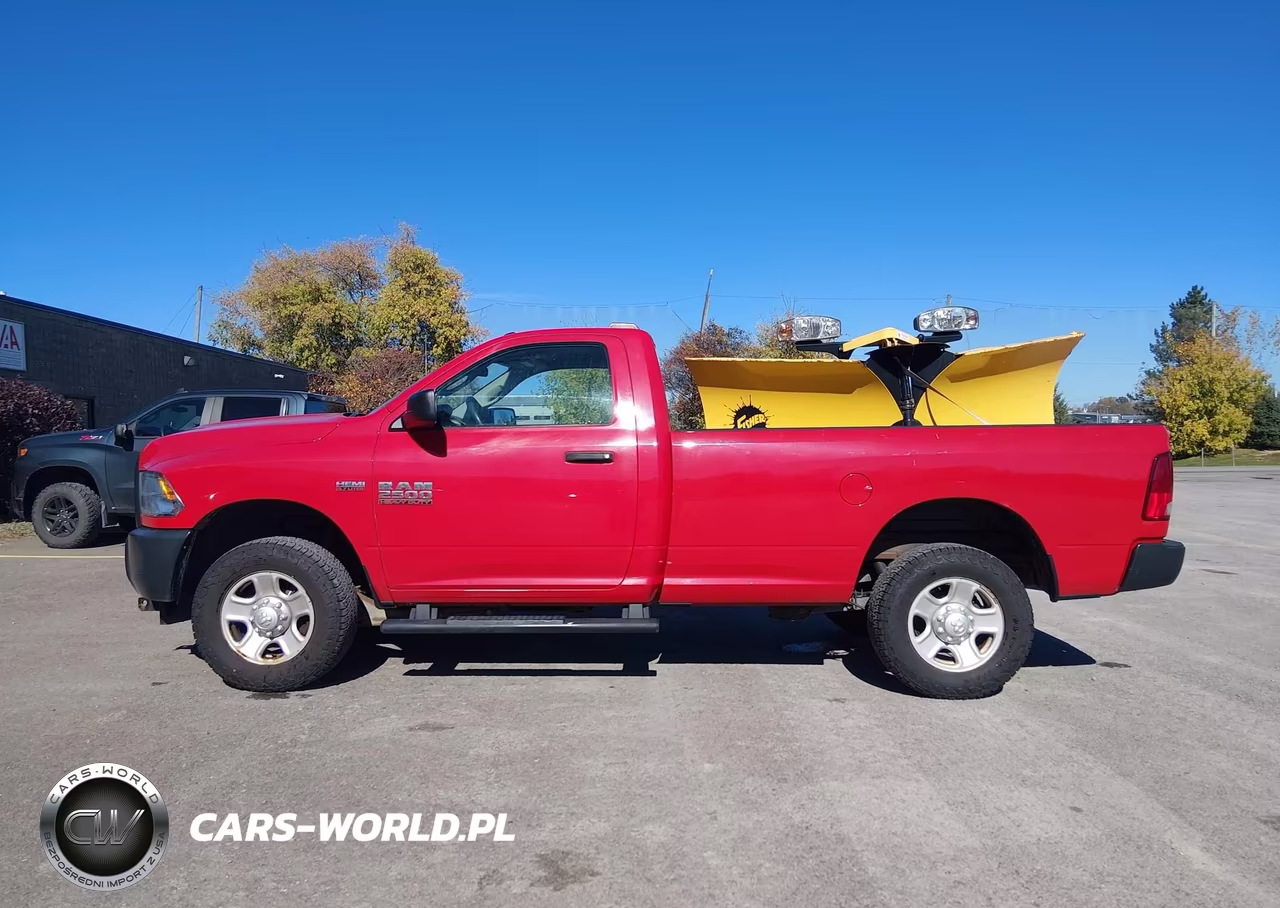 2018 Ram 2500 Tradesman 4X4 8' Box VIN:3C6LR5AT6JG363593 - 20