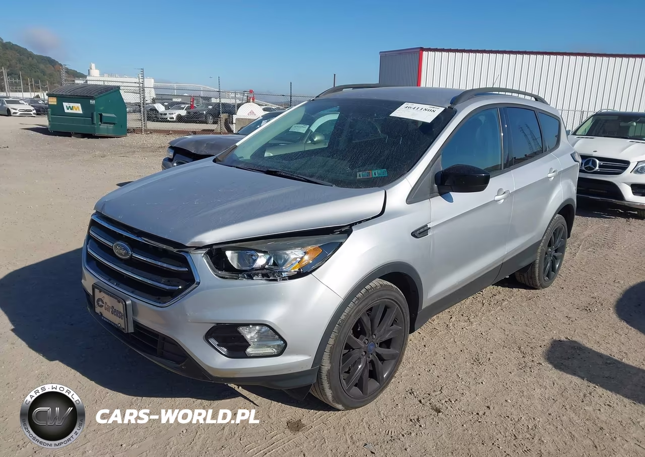 2017 Ford Escape Se VIN:1FMCU9GD1HUC70448 - 2