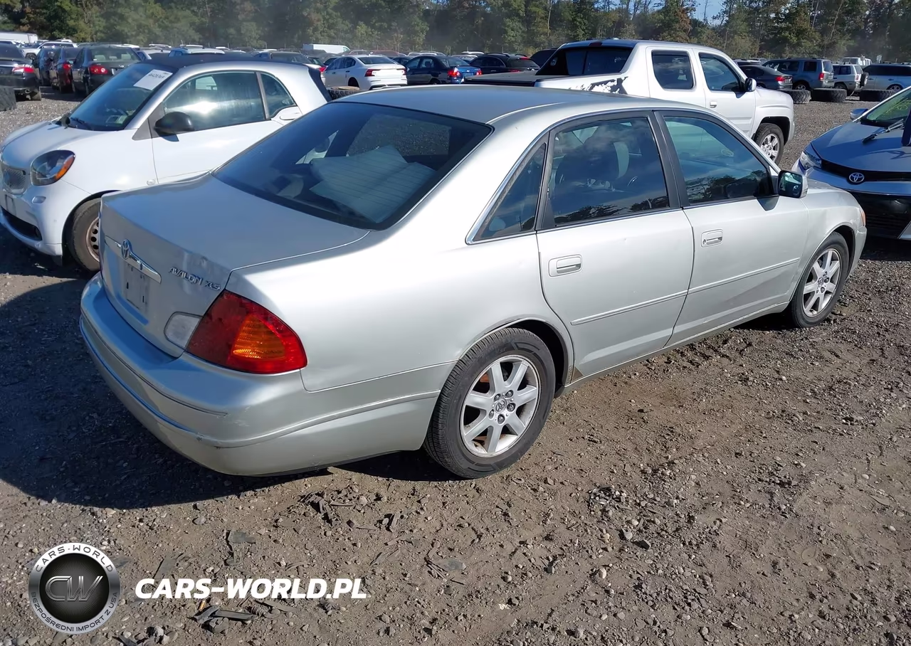 2002 Toyota Avalon Xls VIN:4T1BF28B42U257260 - 4