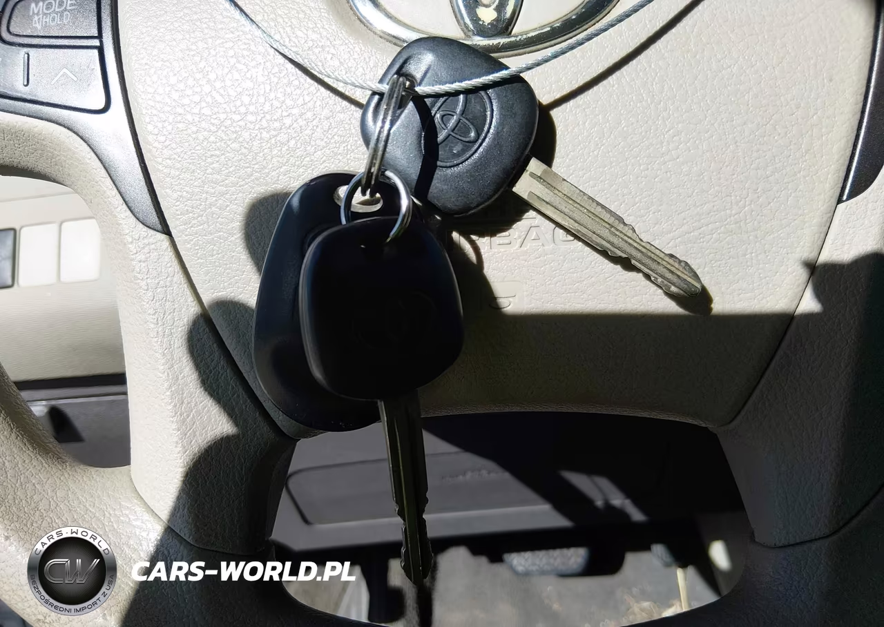 2011 Toyota Sienna Le V6 VIN:5TDKK3DC3BS065336 - 11