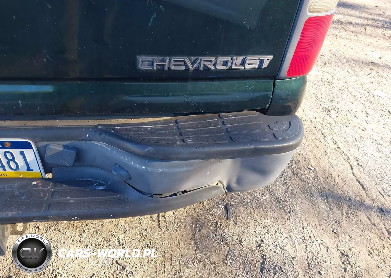 2001 Chevrolet Suburban 1500 Ls VIN:3GNFK16T71G231493 - 6