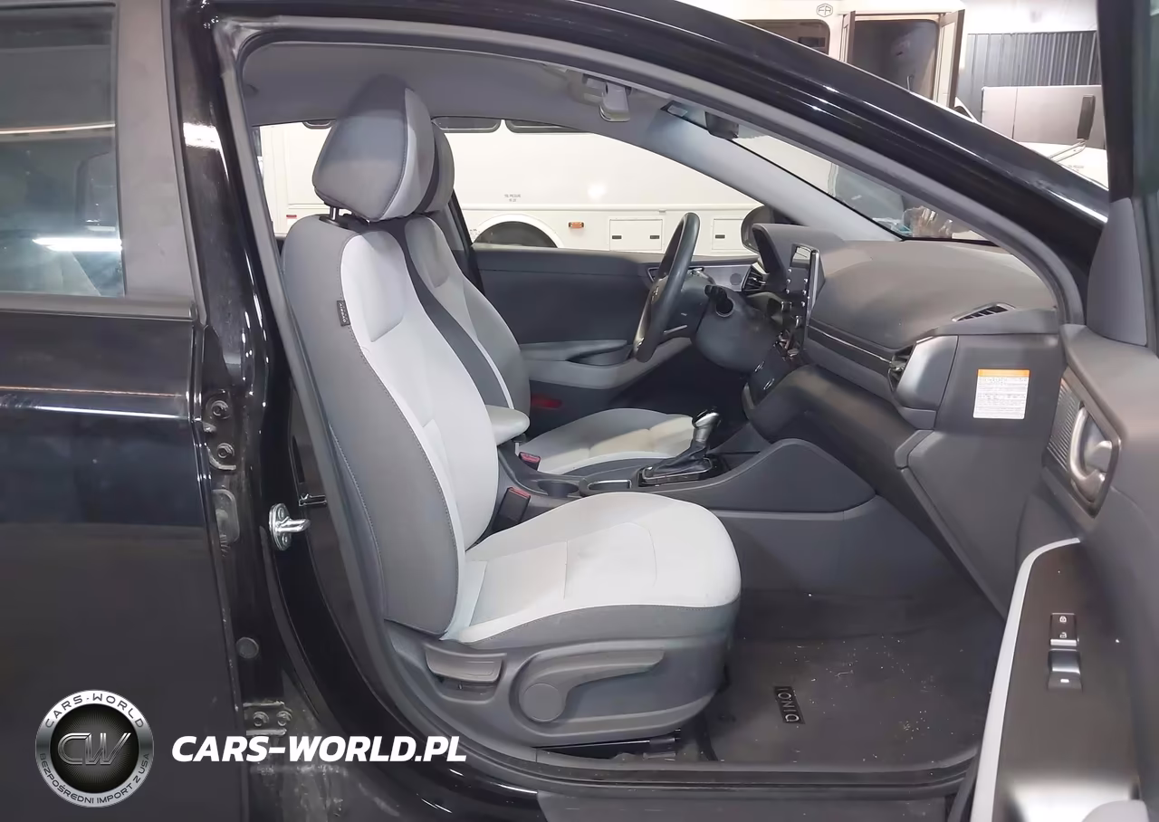 2021 Hyundai Ioniq Hybrid Blue VIN:KMHC65LC4MU247353 - 5