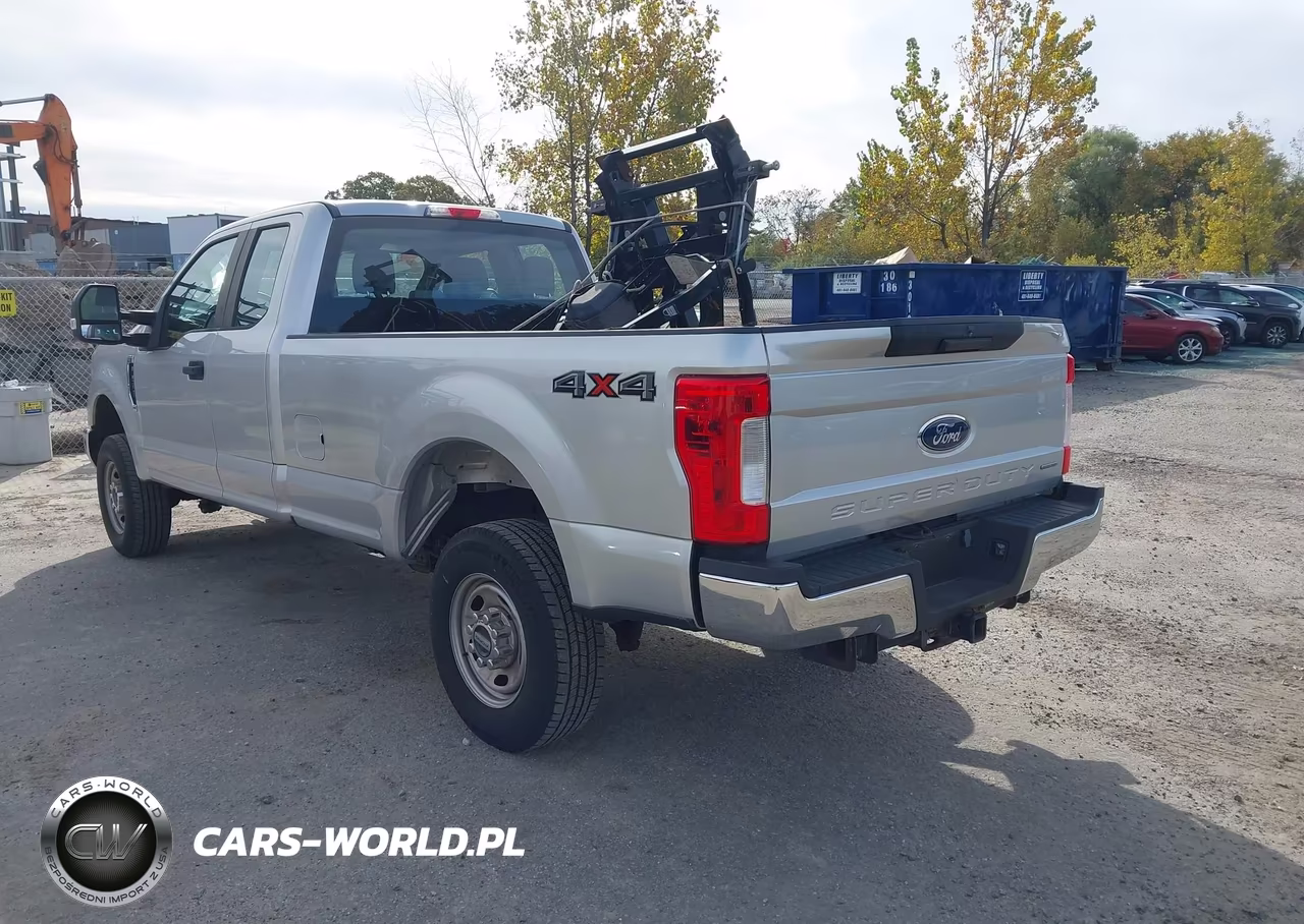 2018 Ford F-250 Xl VIN:1FT7X2B68JEC83968 - 3