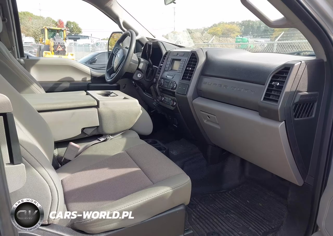 2018 Ford F-250 Xl VIN:1FT7X2B68JEC83968 - 5