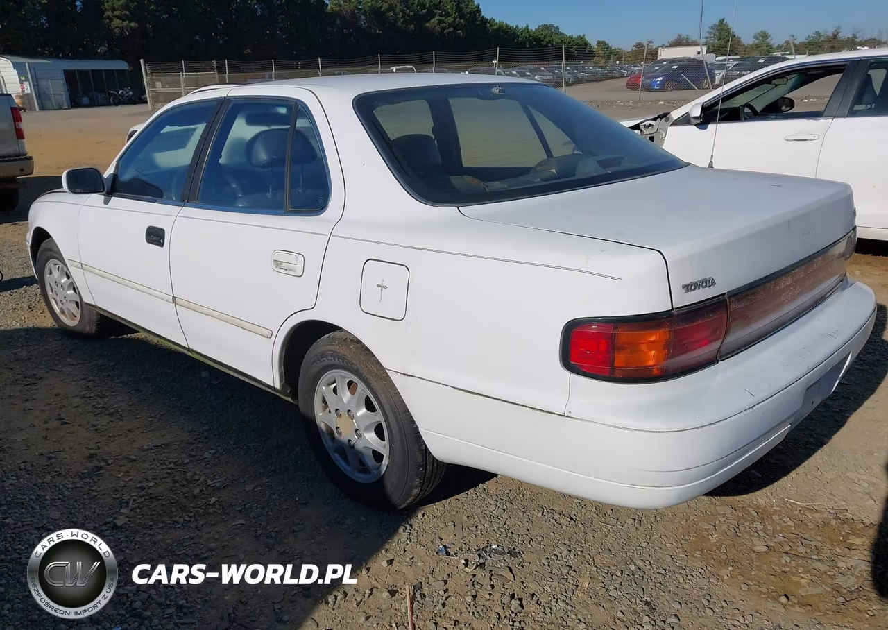 1994 Toyota Camry Xle VIN:JT2SK13E6R0258433 - 3