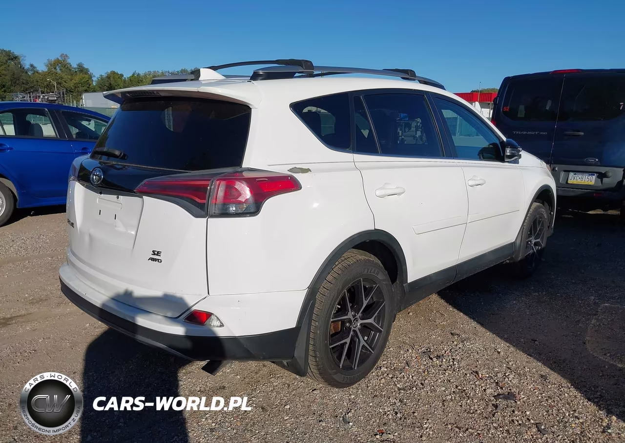 2017 Toyota Rav4 Se VIN:2T3JFREV9HW572588 - 4