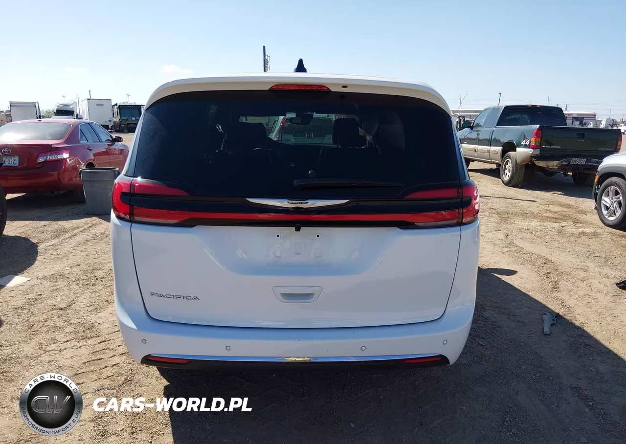 2026 Chrysler Pacifica Select VIN:2C4RC1BG1TR196636 - 16
