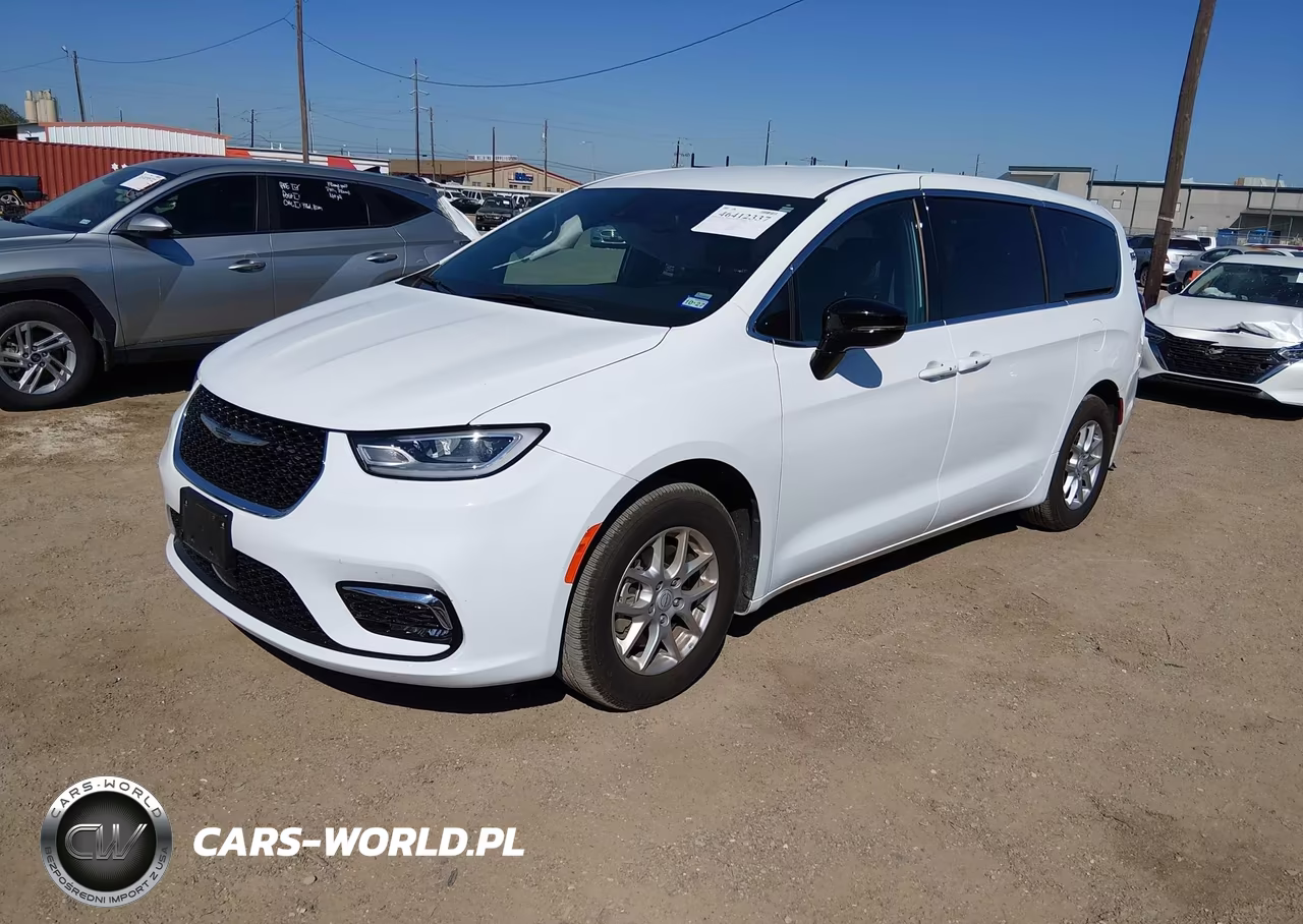 2026 Chrysler Pacifica Select VIN:2C4RC1BG1TR196636 - 2