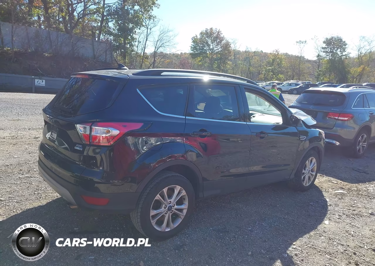2018 Ford Escape Sel VIN:1FMCU9HD3JUD27074 - 4