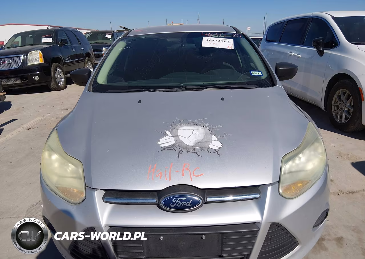 2014 Ford Focus S VIN:1FADP3E22EL349388 - 6