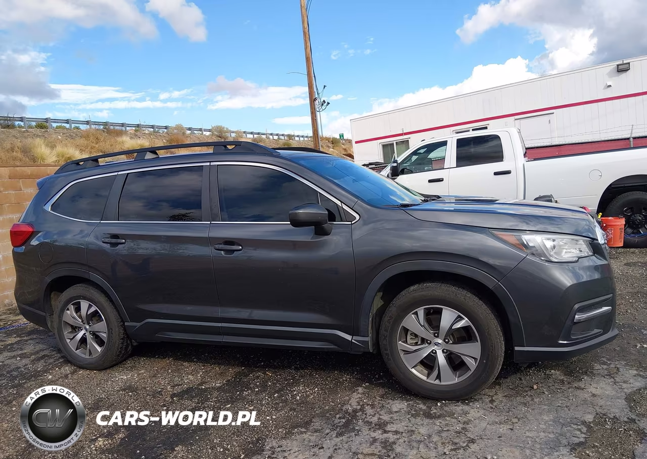 2021 Subaru Ascent Premium VIN:4S4WMABD2M3445604 - 17