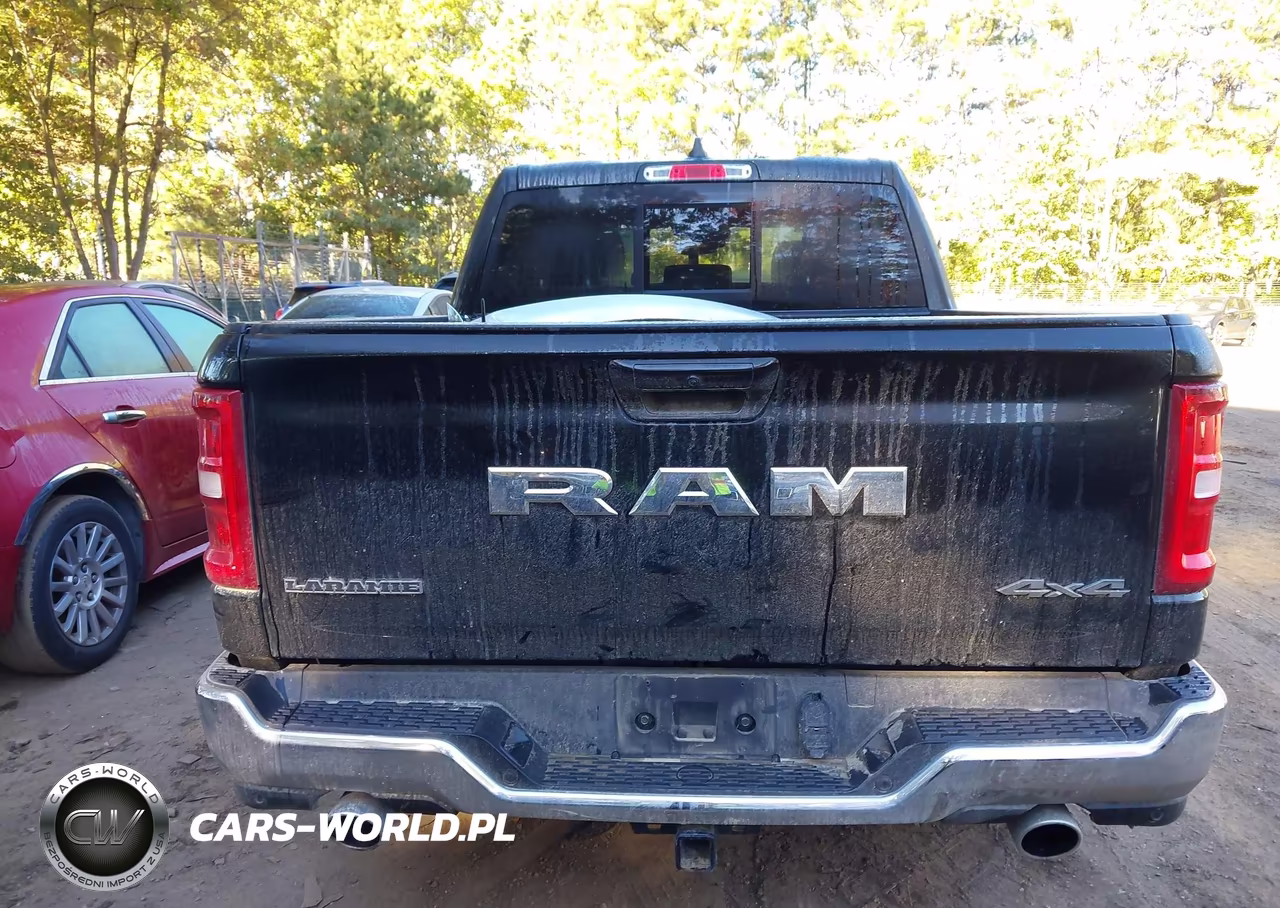 2027 Ram 1500 VIN:1C6SRFJP6VN565786 - 16