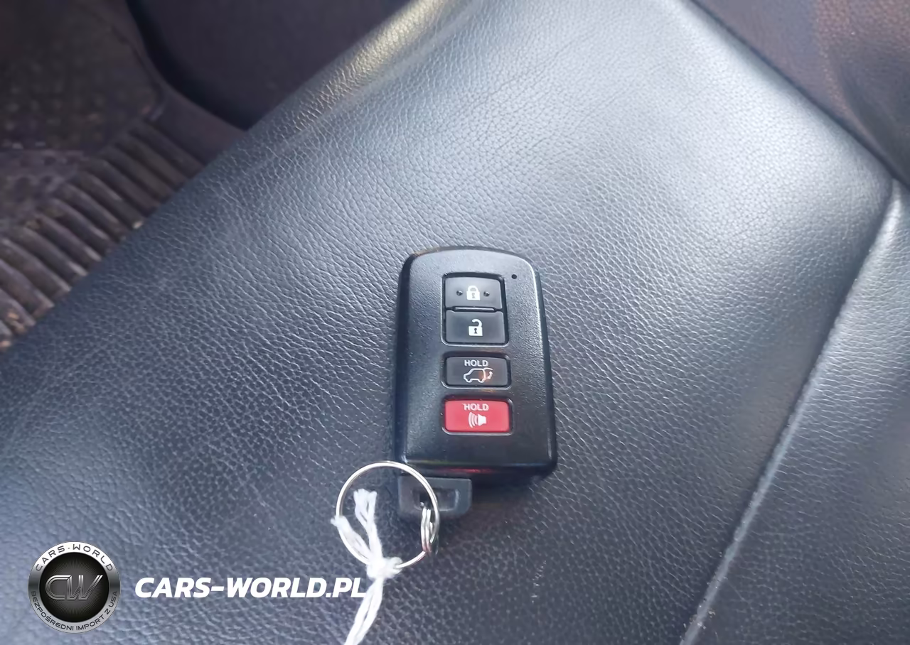 2018 Toyota Rav4 Xle VIN:2T3WFREV3JW488911 - 11