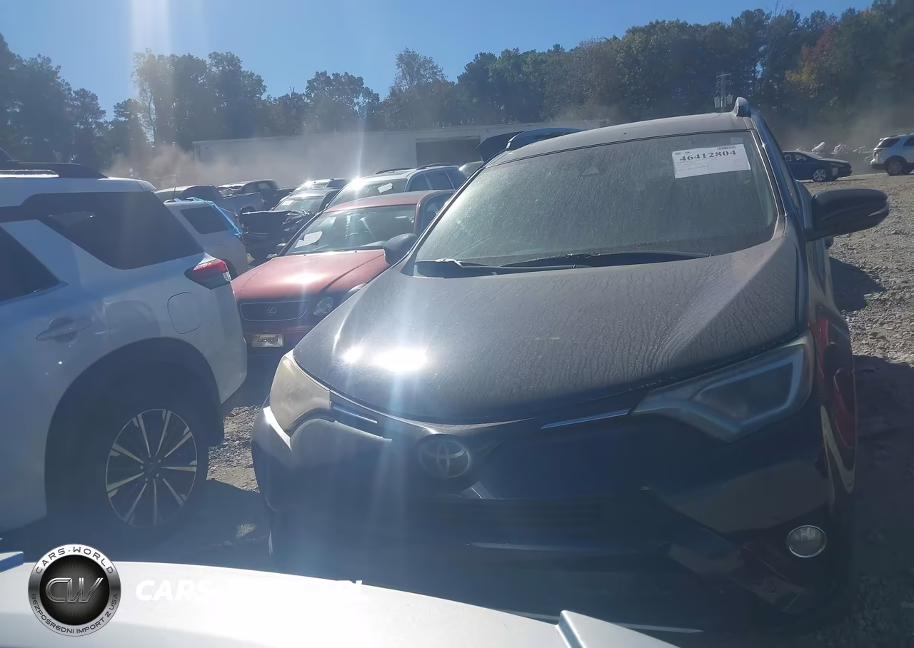 2018 Toyota Rav4 Xle VIN:2T3WFREV3JW488911 - 12