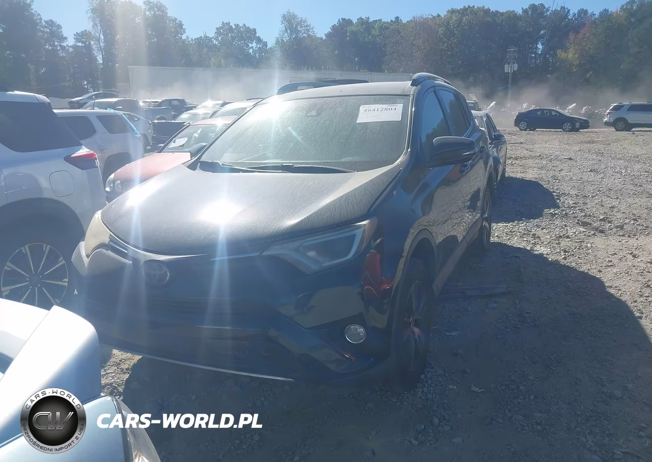 2018 Toyota Rav4 Xle VIN:2T3WFREV3JW488911 - 2