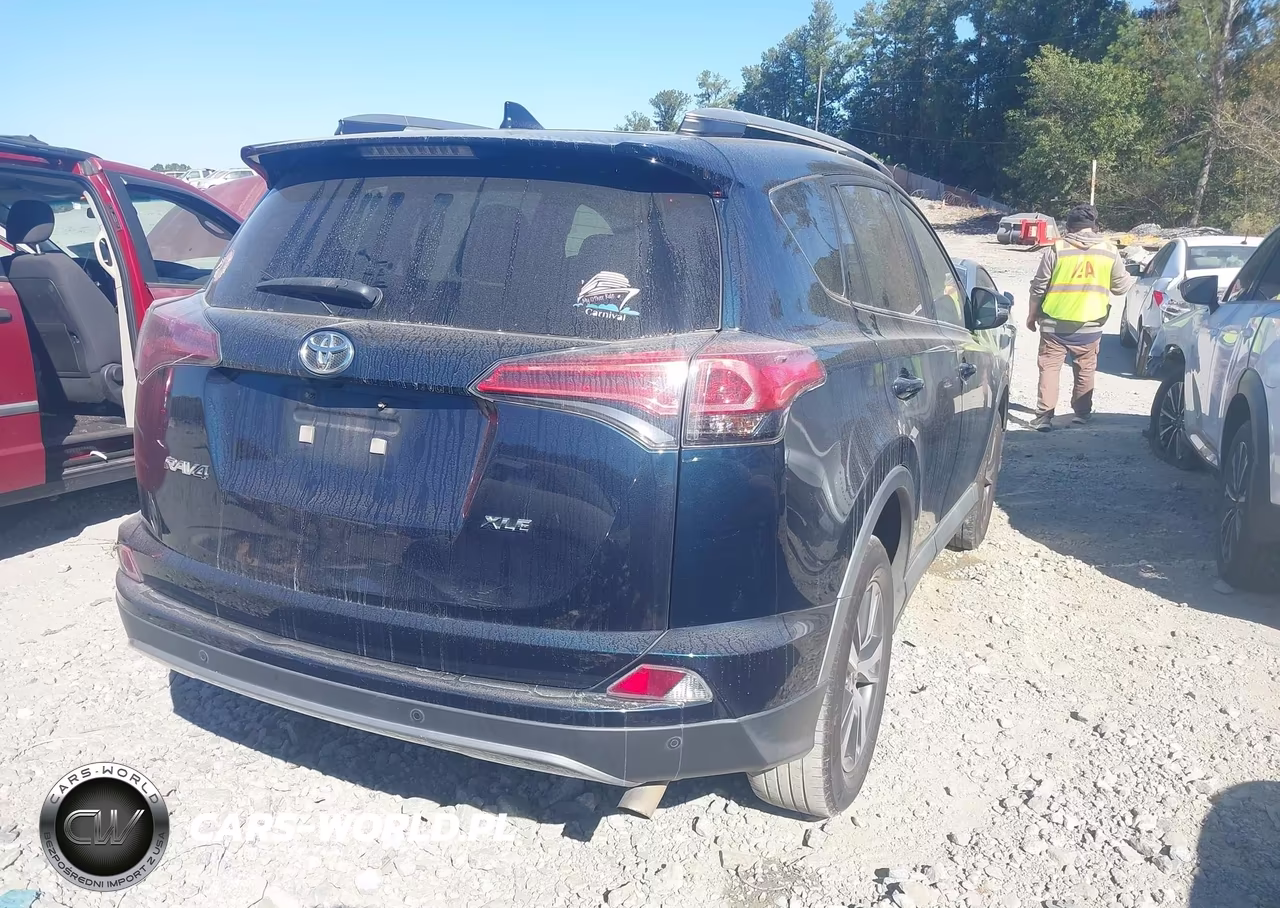 2018 Toyota Rav4 Xle VIN:2T3WFREV3JW488911 - 4