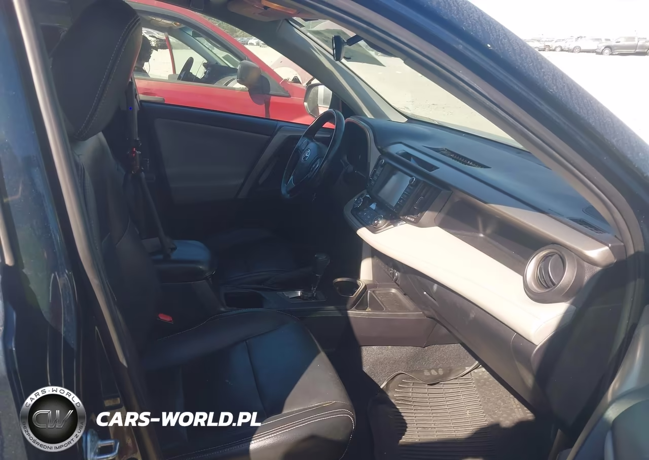 2018 Toyota Rav4 Xle VIN:2T3WFREV3JW488911 - 5