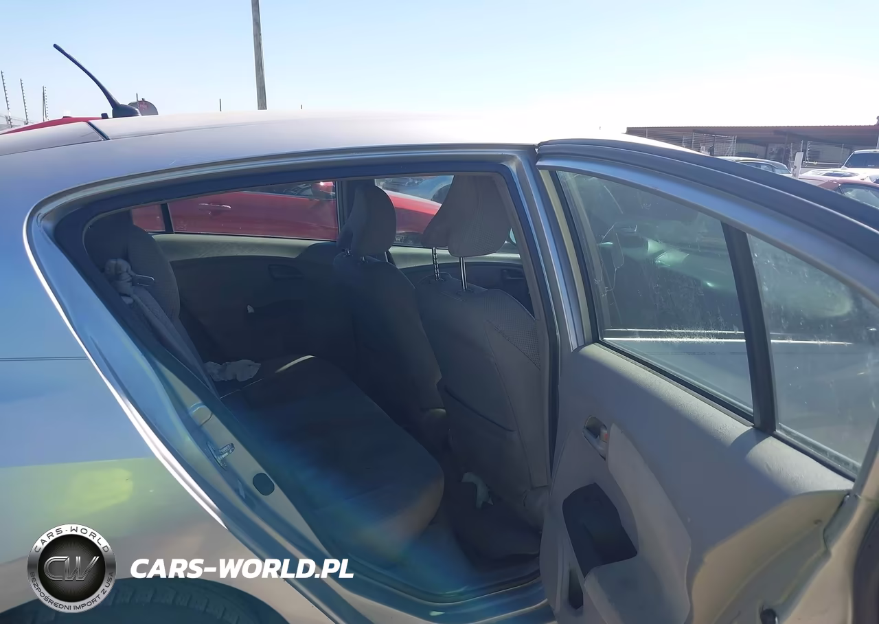 2011 Honda Insight Ex VIN:JHMZE2H77BS010049 - 8