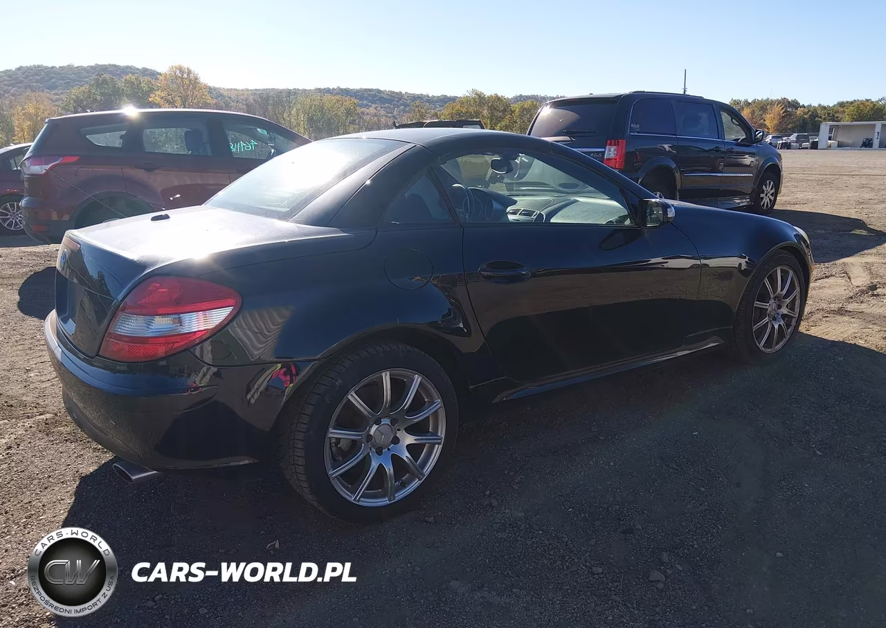 2007 Mercedes-Benz Slk 350 VIN:WDBWK56F37F155340 - 4