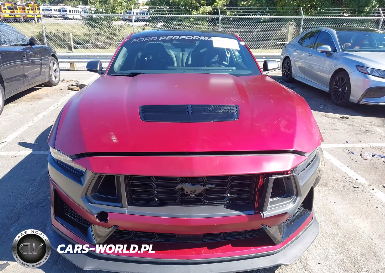2025 Ford Mustang Dark Horse Fastback VIN:1FA6P8R09S5502105 - 12