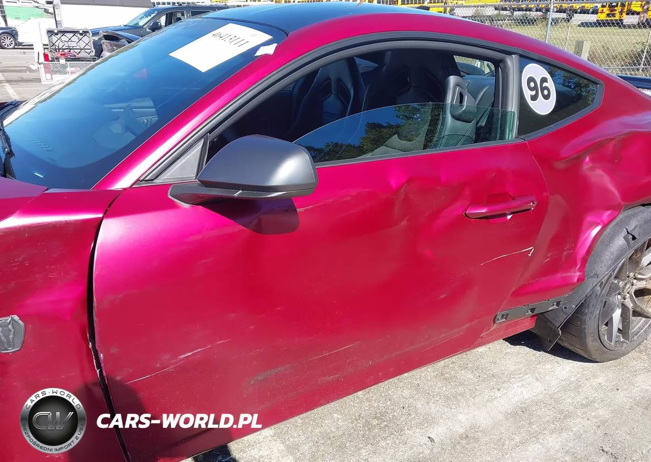 2025 Ford Mustang Dark Horse Fastback VIN:1FA6P8R09S5502105 - 17