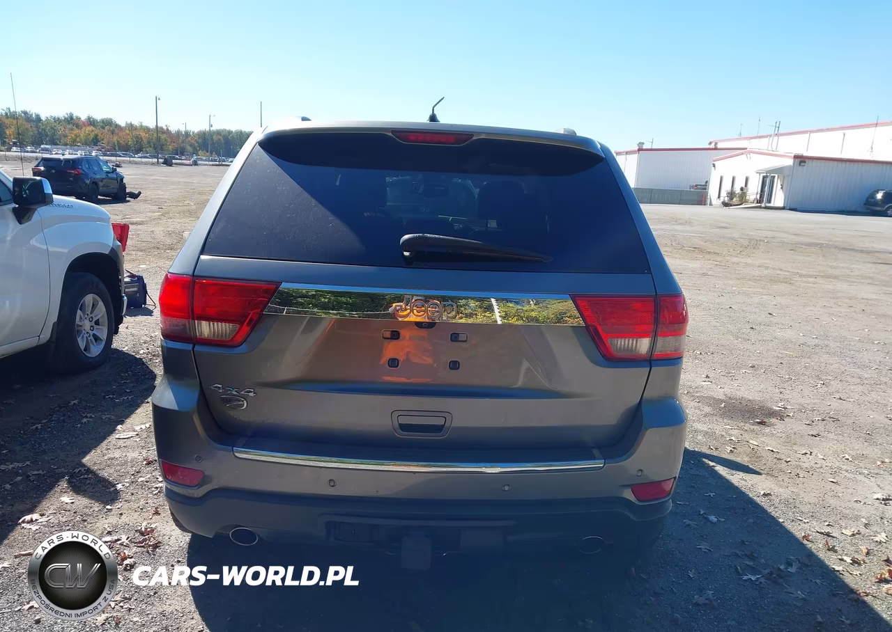 2013 Jeep Grand Cherokee Overland VIN:1C4RJFCT3DC603364 - 16