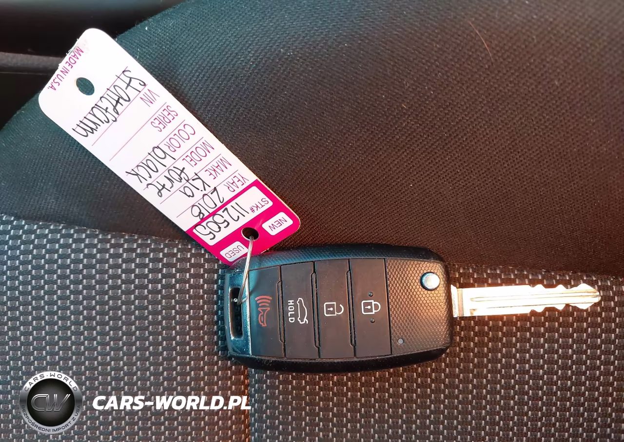 2018 Kia Forte Lx VIN:3KPFK4A75JE274603 - 11