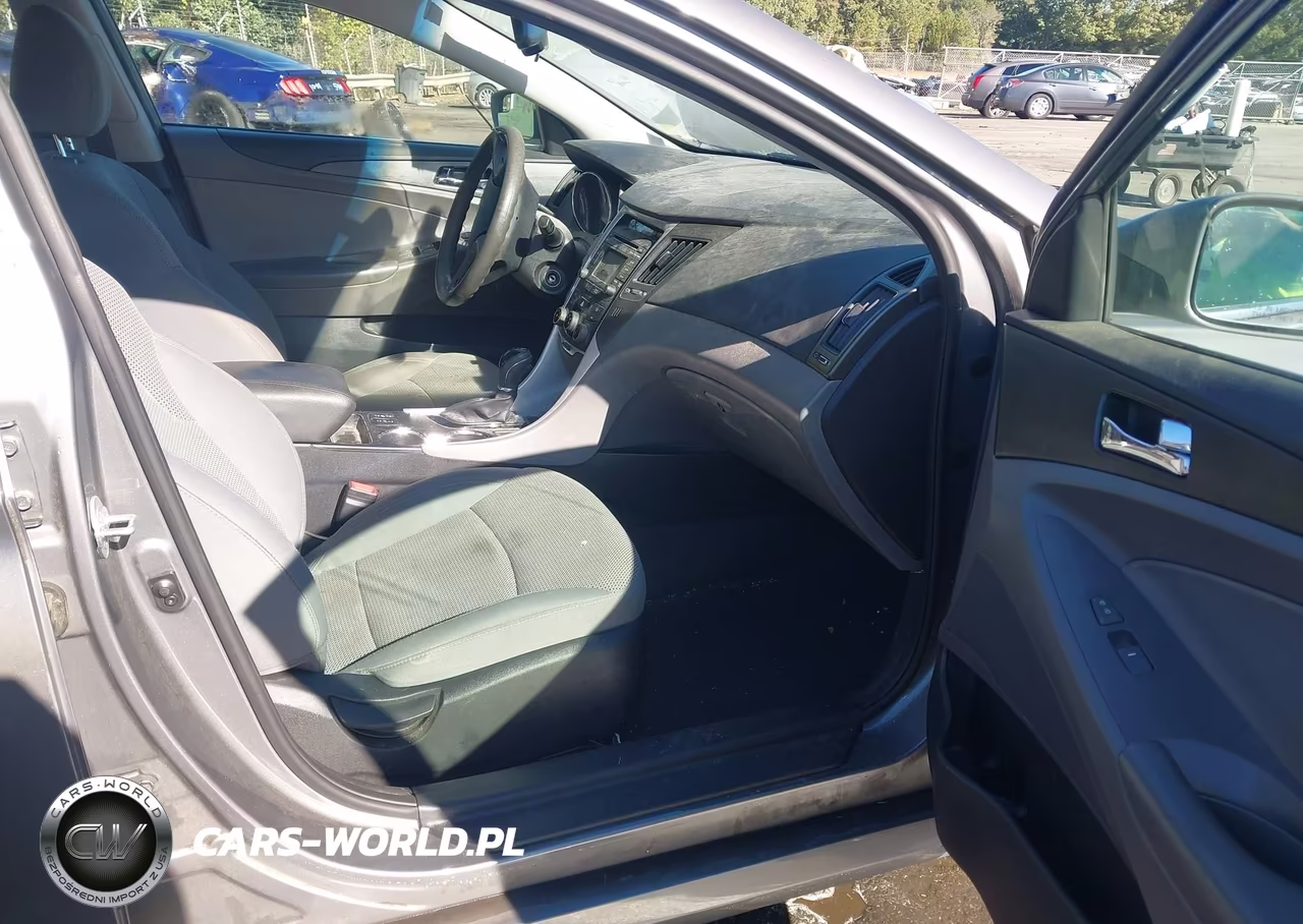 2014 Hyundai Sonata Gls VIN:5NPEB4AC4EH915881 - 5