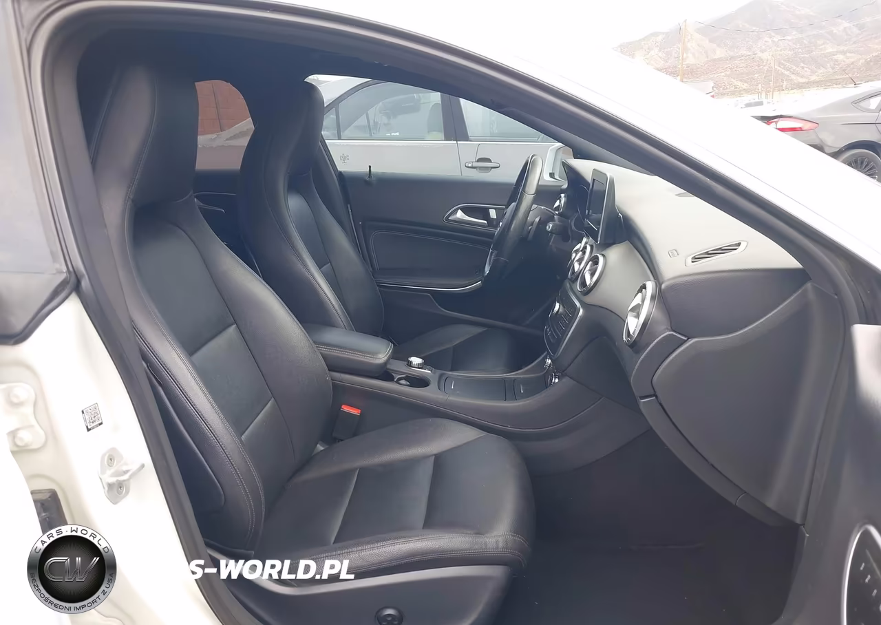 2015 Mercedes-Benz Cla 250 VIN:WDDSJ4EB3FN192684 - 5