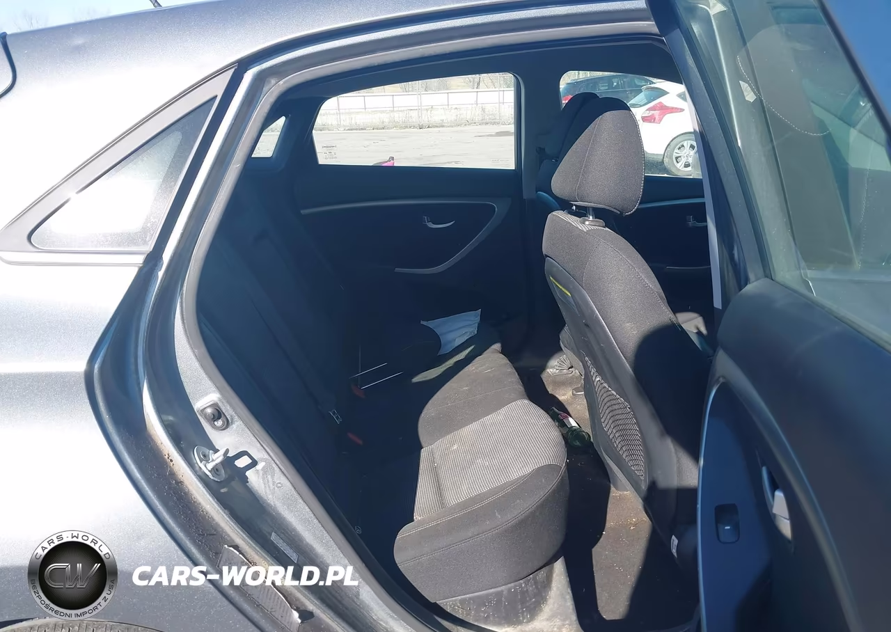 2017 Hyundai Elantra Gt VIN:KMHD35LH7HU351415 - 8