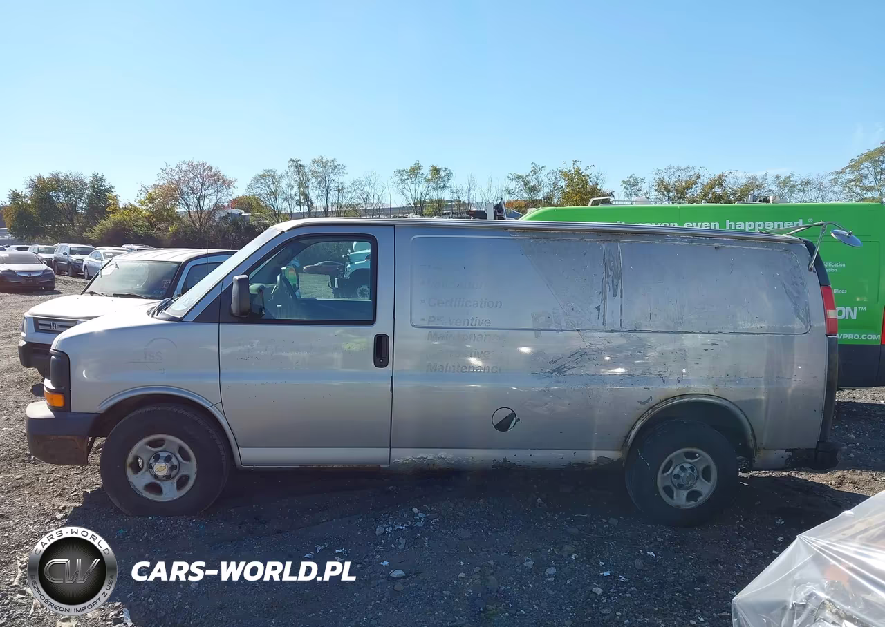 2005 Chevrolet Express VIN:1GCFH15T751169249 - 15