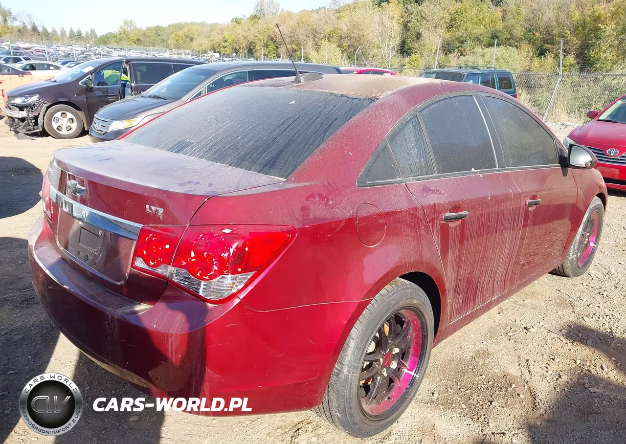 2015 Chevrolet Cruze Ltz VIN:1G1PG5SB3F7100012 - 4