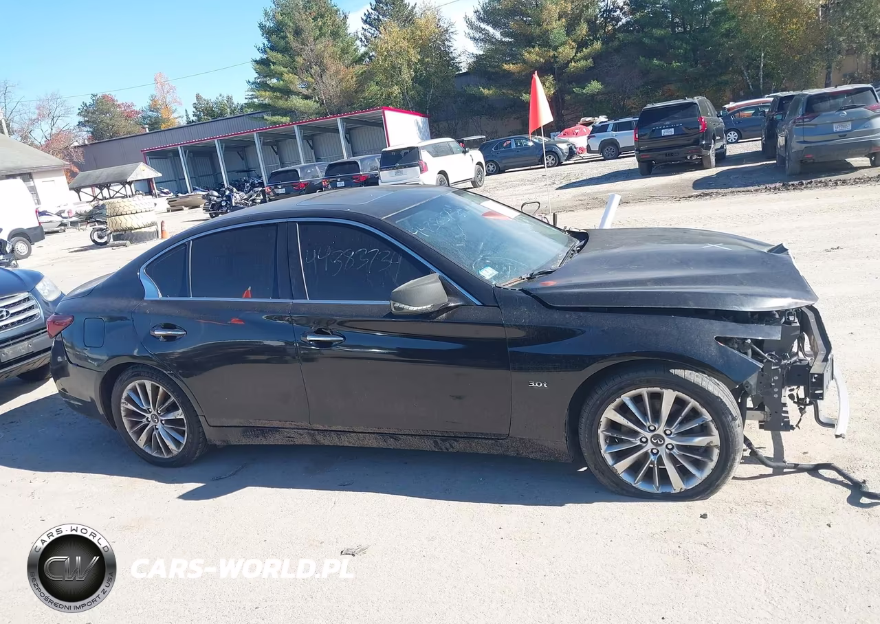 2018 Infiniti Q50 3.0T Luxe VIN:JN1EV7ARXJM437952 - 13