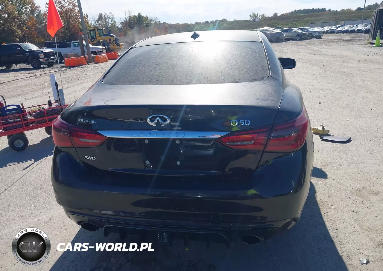 2018 Infiniti Q50 3.0T Luxe VIN:JN1EV7ARXJM437952 - 16