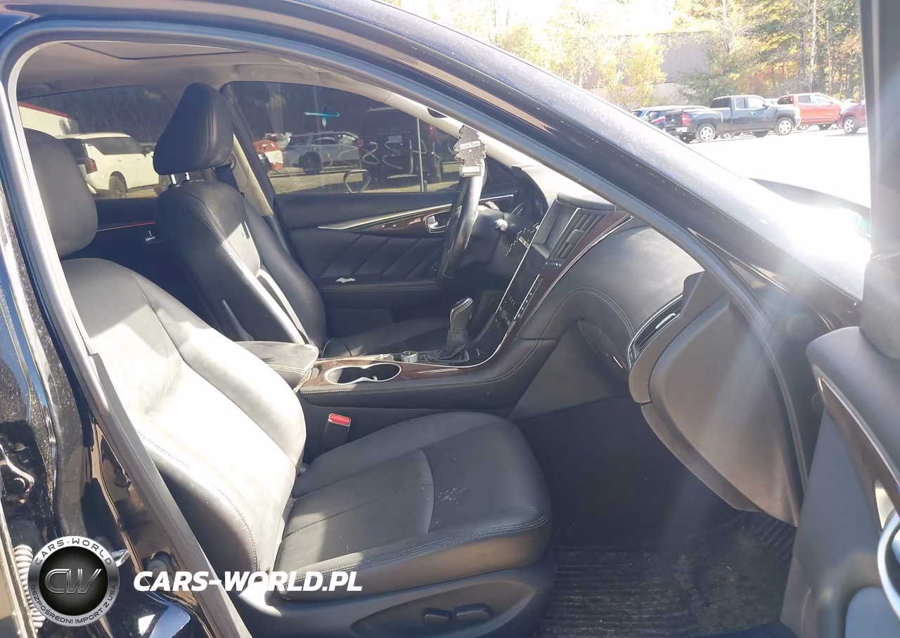 2018 Infiniti Q50 3.0T Luxe VIN:JN1EV7ARXJM437952 - 5